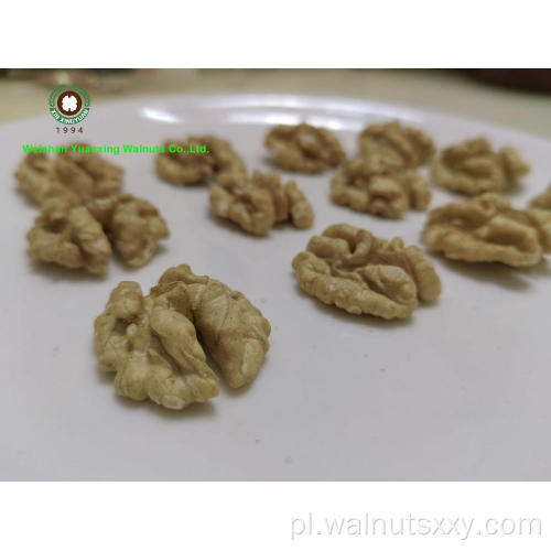 Royal Foods Standard Walnut Chernels Light Halves (LH)